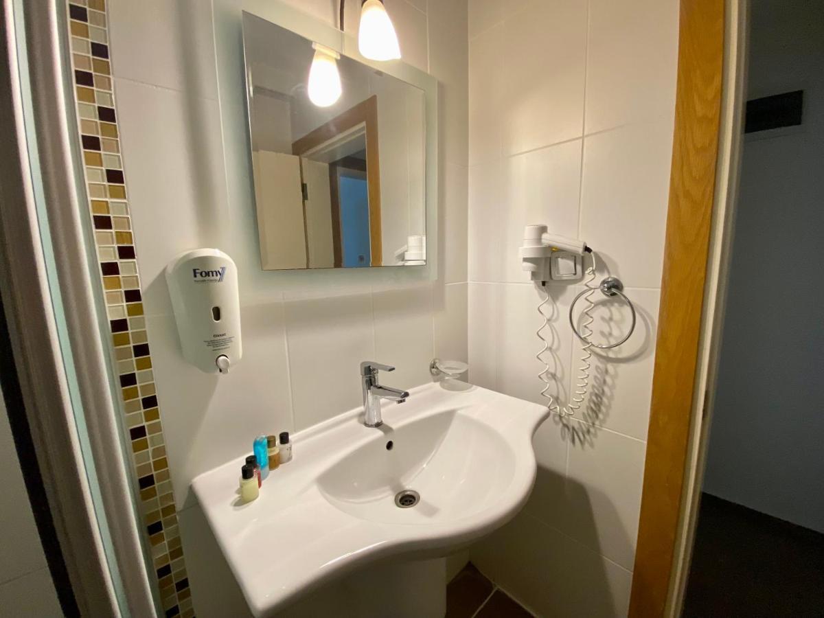 Konfor Suite Otel Cedit Εξωτερικό φωτογραφία