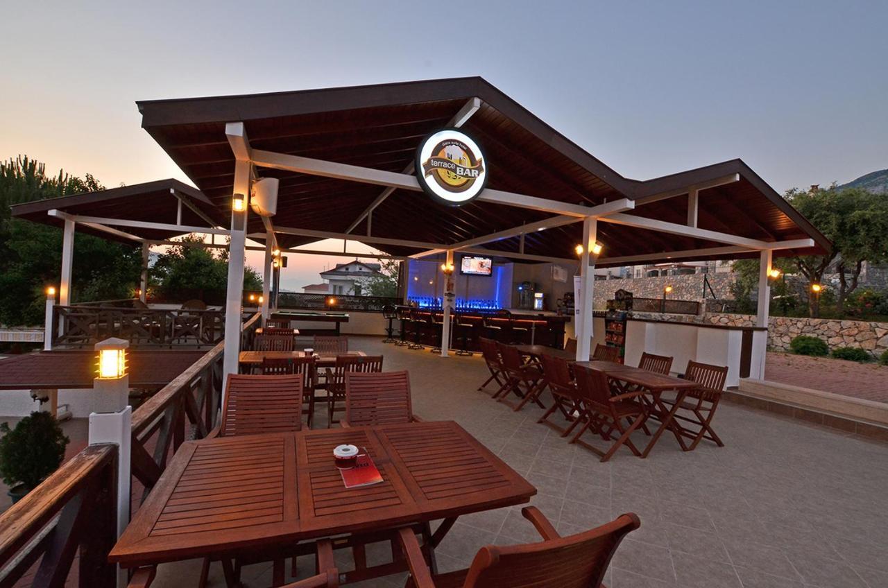 Konfor Suite Otel Cedit Εξωτερικό φωτογραφία