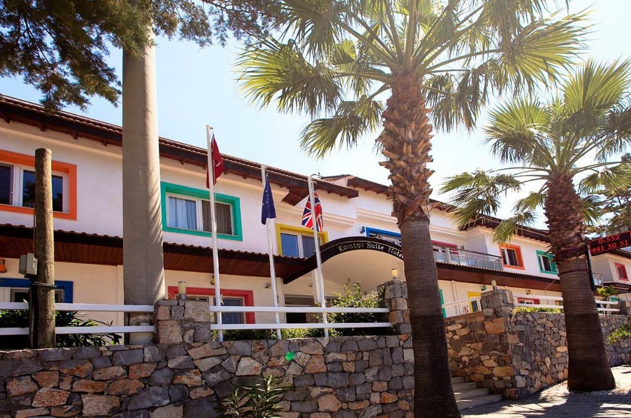 Konfor Suite Otel Cedit Εξωτερικό φωτογραφία